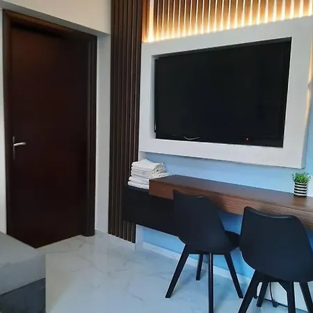 Thesstay Attica Downtown Boutique Apartment *